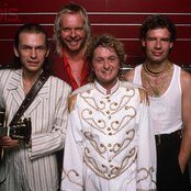 Anderson Bruford Wakeman Howe - List pictures