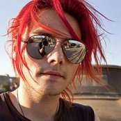 Gerard Way - List pictures