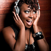Ledisi - List pictures