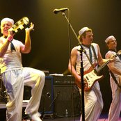 Ween - List pictures