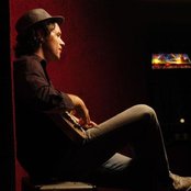 Michael Johns - List pictures