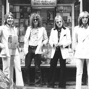 Mott The Hoople - List pictures