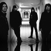 Saliva - List pictures