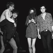 Wolf Alice - List pictures