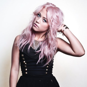 Amelia Lily - List pictures