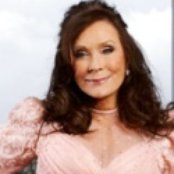 Loretta Lynn - List pictures