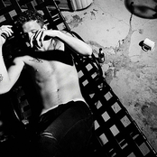 Erik Hassle - List pictures