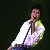 Gino Vannelli - List pictures