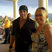 Trent Tomlinson - List pictures