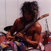 George Lynch - List pictures