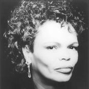 Tania Maria - List pictures