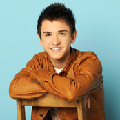 Aaron Kelly - List pictures