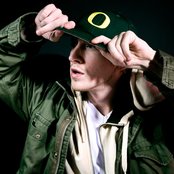 Asher Roth - List pictures