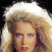 Lian Ross - List pictures