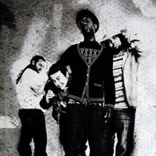 Buraka Som Sistema - List pictures