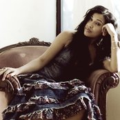 Melanie Fiona - List pictures