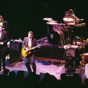 Squirrel Nut Zippers - List pictures