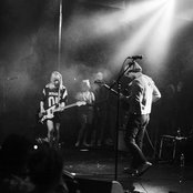 Glitterbust - List pictures