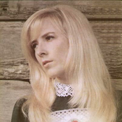 Barbara Fairchild - List pictures