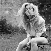 Ellie Goulding - List pictures