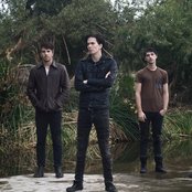 Endless Hallway - List pictures