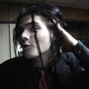 Gerard Way - List pictures