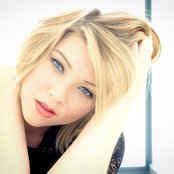 Moya - List pictures