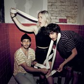 Beverly - List pictures