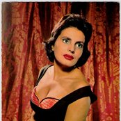 Amalia Rodrigues - List pictures