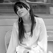 Linda Ronstadt - List pictures