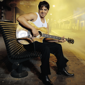 Luis Fonsi - List pictures