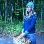 White Hinterland - List pictures