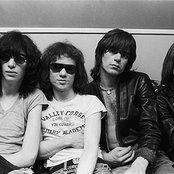 The Ramones - List pictures