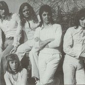 Paul Mccartney & Wings - List pictures