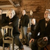 August - List pictures