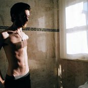 Keaton Henson - List pictures