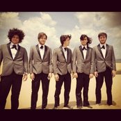 Los Mesoneros - List pictures