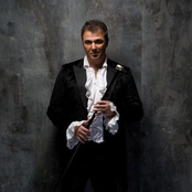 Antonis Remos - List pictures