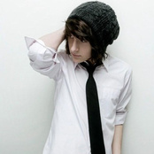 Mitchel Musso - List pictures