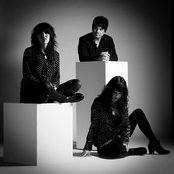 Dirty Ghosts - List pictures