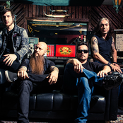 Unida - List pictures