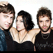 Nico Vega - List pictures