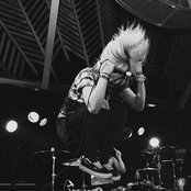 Tonight Alive - List pictures