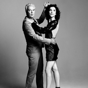 David Byrne & St. Vincent - List pictures