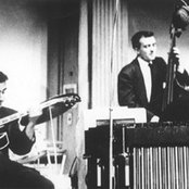 Vince Guaraldi Trio - List pictures
