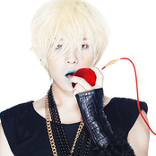 G-dragon - List pictures