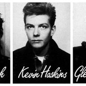 Tones On Tail - List pictures