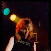 Gillan - List pictures