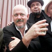 Jon Langford & Skull Orchard - List pictures