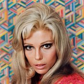 Nancy Sinatra - List pictures